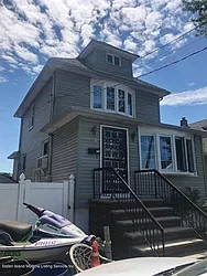 435 Northfield Avenue  image 1 of 5
