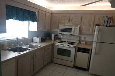 Home For Sale In HIGH POINT OF FT PIERCE COMDOMINIUM SECTION III
