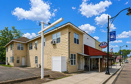 4884 Highway 589 #C Photo 1