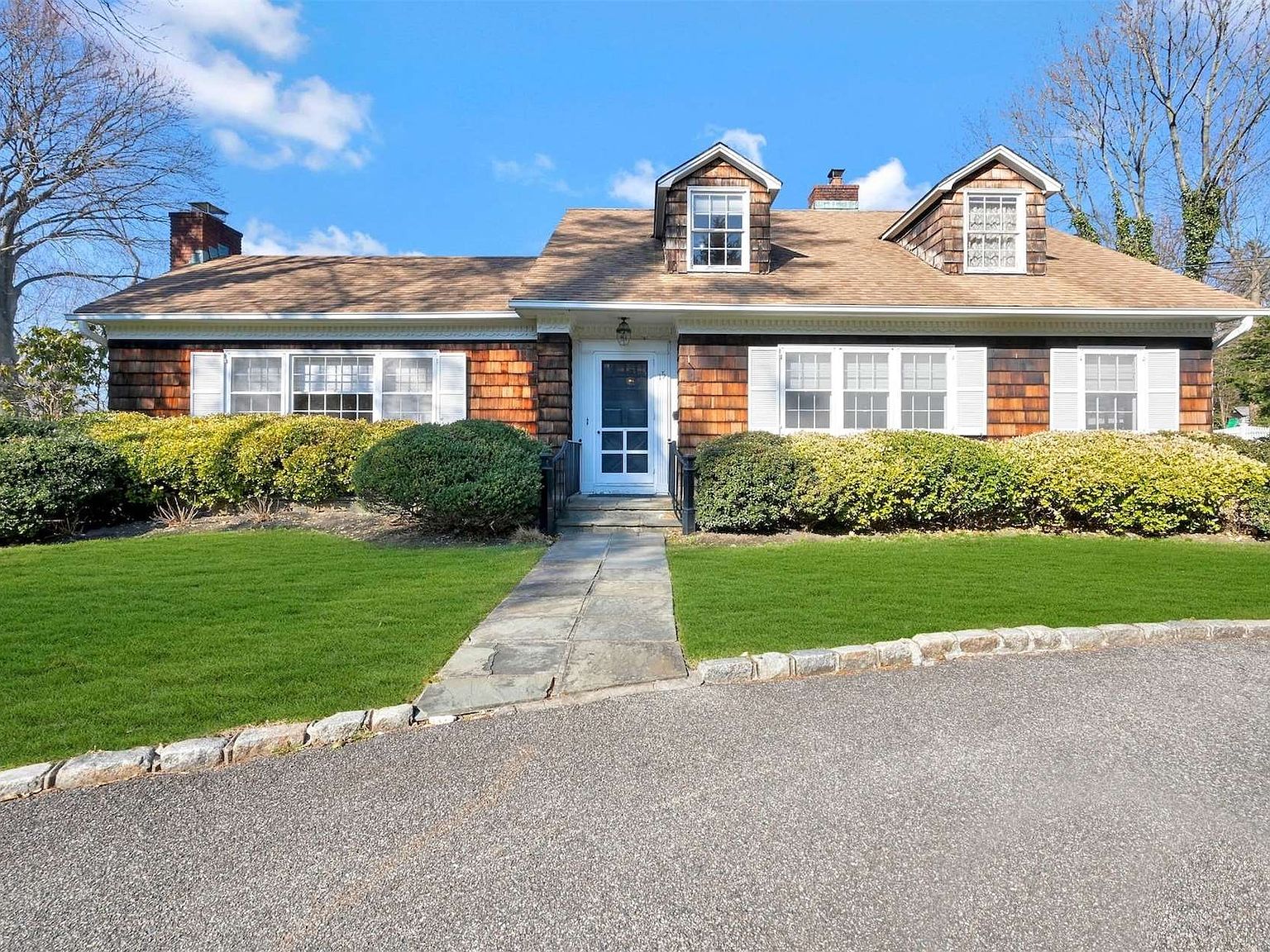 15 Duck Pond Road, Glen Cove, NY 11542 Zillow