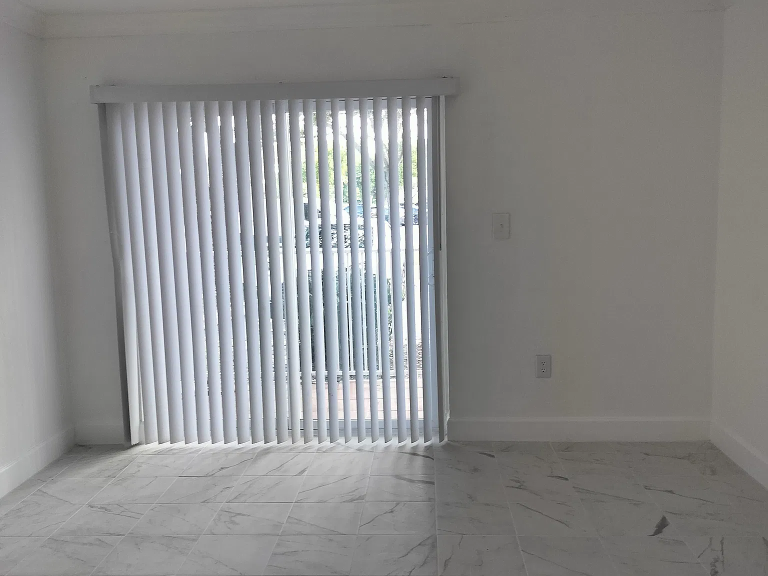 1 bed, 700 sqft, $1,700 — Photo 4