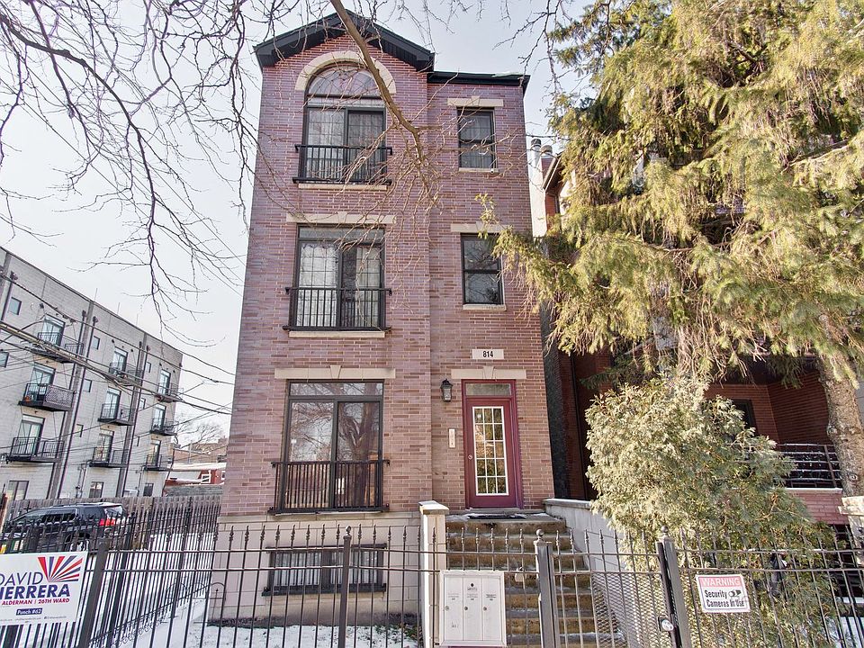 1st image of 814 N Washtenaw Ave #1