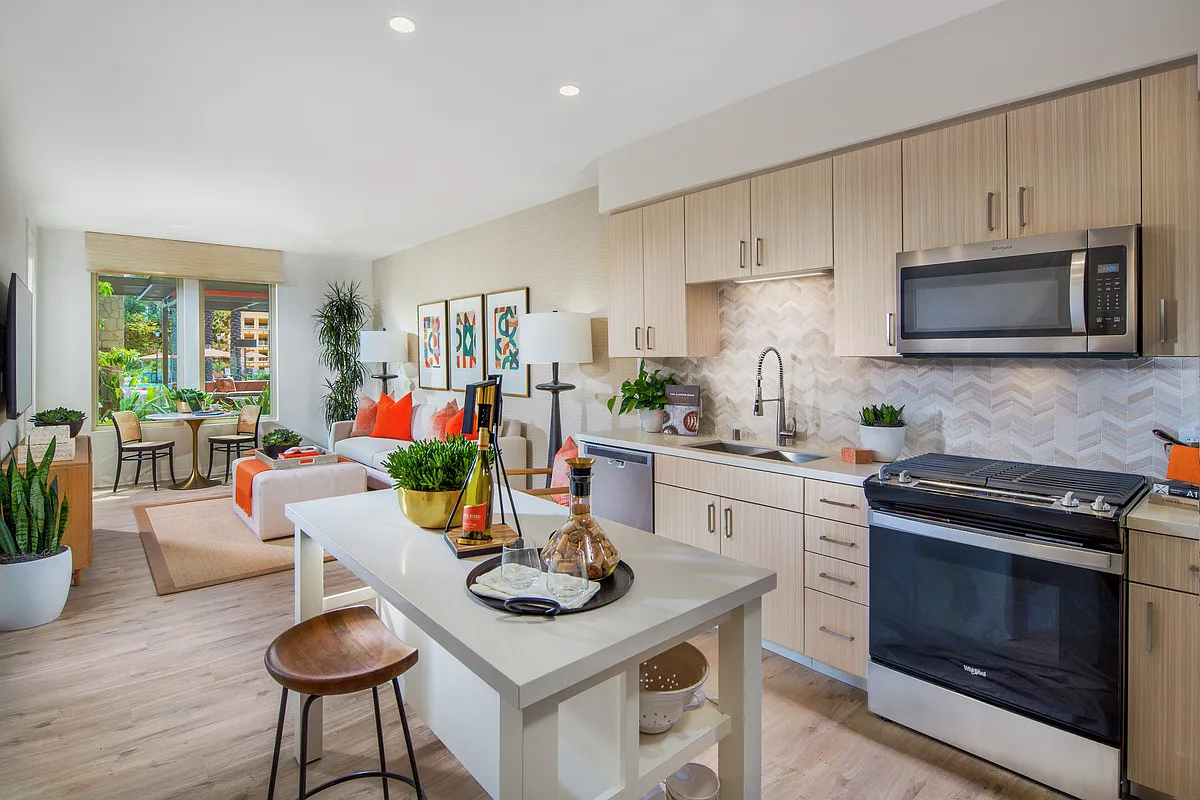 Redwood Place Apartment Homes — Photo 1