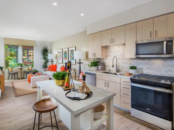 Redwood Place Apartment Homes