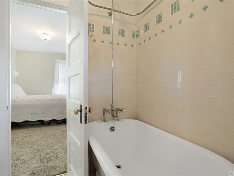 159 N Canyon Blvd #1-V — Photo 16