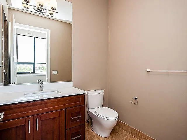 4601 N. Ravenswood Ave. — Photo 6