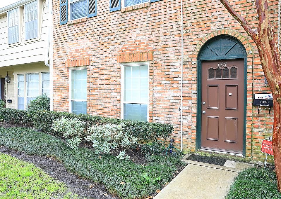 1st image of 1271 Country Place Dr