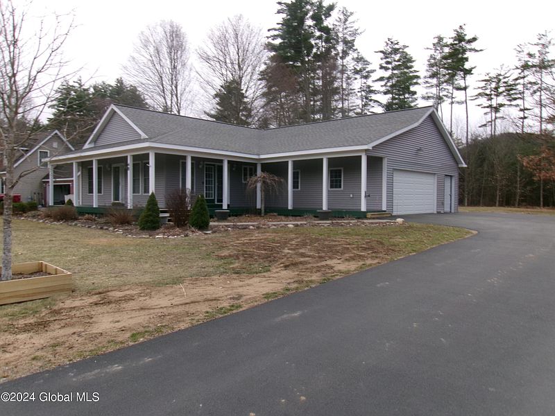 2nd image of 48 Rollman Circle