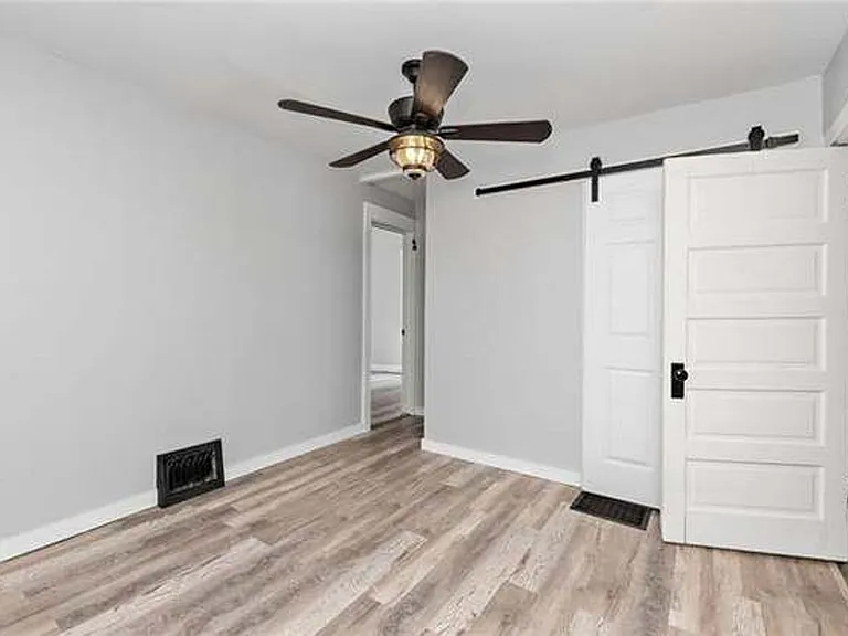 1106 N Osage St — Photo 16