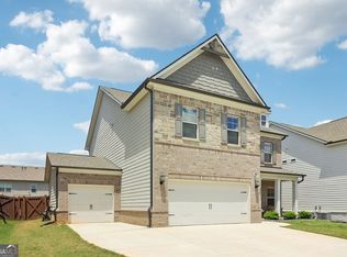 66 Cottontail Ln, Loganville, GA 30052