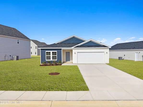 613 S Squires Run Lane, Richlands, NC 28574