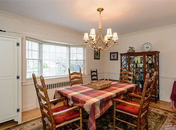 4th image of 7 Suggs Ln
