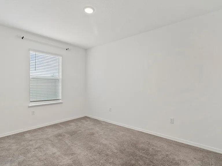 1154 Oak Bluff Dr — Photo 18