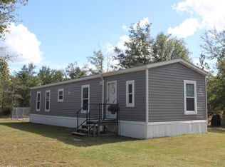 672 Lee Rd, Pembroke, GA 31321