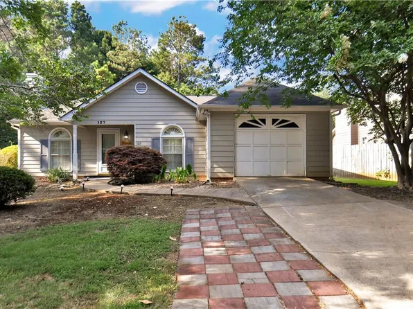 127 Lauren Ln, Athens, GA 30605