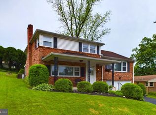 2620 Raleigh Dr, York, PA 17402