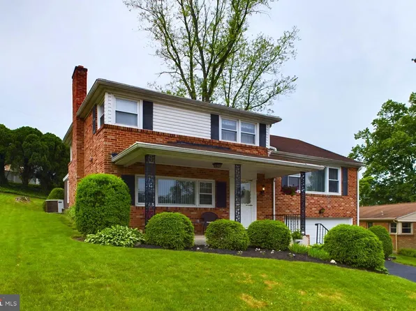 2620 Raleigh Dr, York, PA 17402