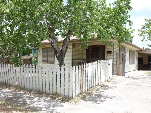2518 Halsey St, Corpus Christi, TX 78405
