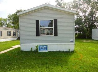 3418 Kennedy Ln, Waterloo, IA 50701