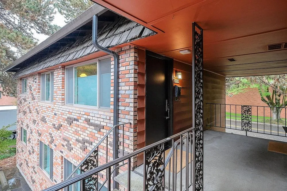 1 bed, 700 sqft, $1,695 — Photo 2
