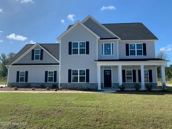 718 Atlantic Coast Lane, Jacksonville, NC 28546