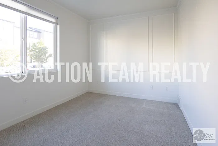 4 bed, 3.0 bath, 1953 sqft, $2,495 — Photo 4