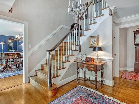 5th image of 9700 Saint Julians Ln