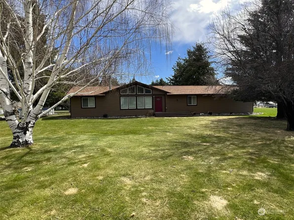 90 B and O Road, Malott, WA 98829