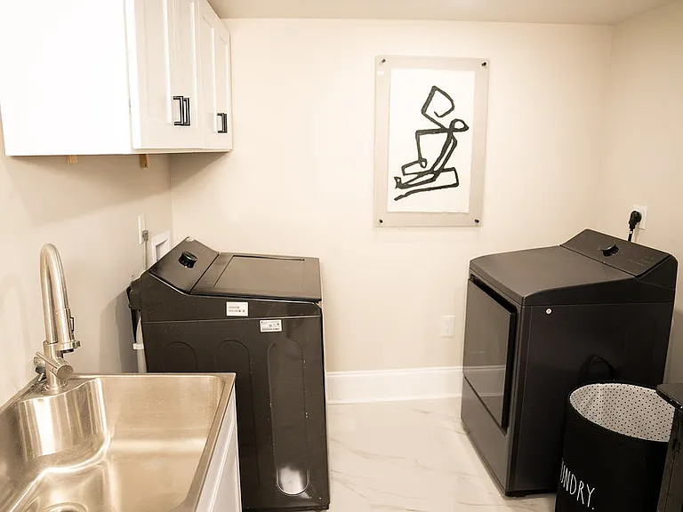 2721 Iberville St #1 — Photo 12