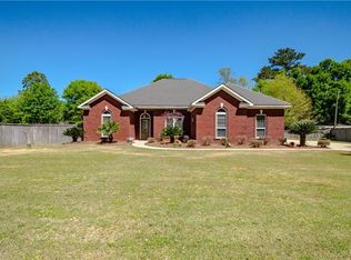 8690 Pecan Ct, Wilmer, AL 36575