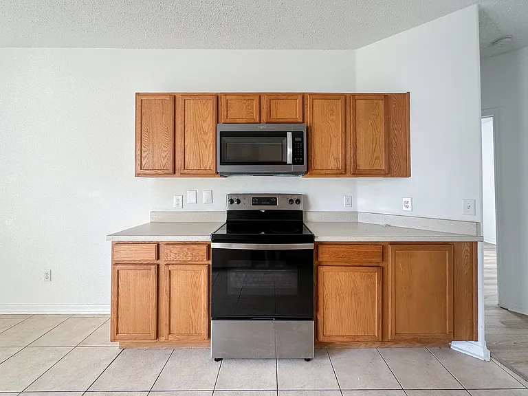 402 Sunset View Dr — Photo 8