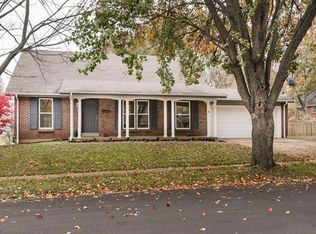 210 Broadmere Dr, Florissant, MO 63033