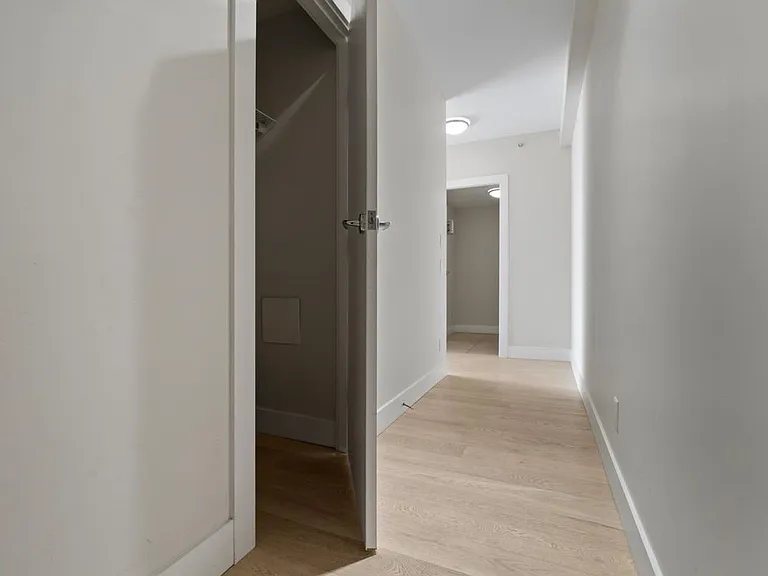 535 Smithe St #2404 — Photo 19