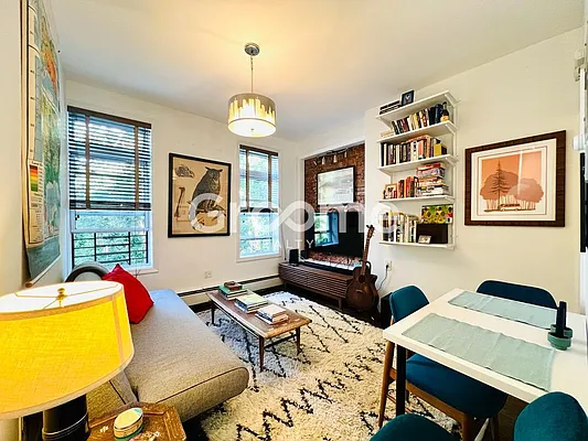 Rented by GROOME REALTY LLC | media 16