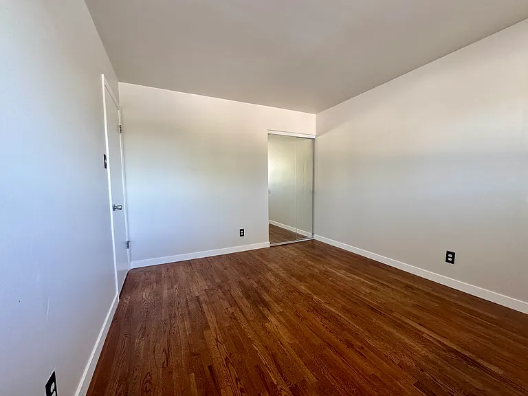 3355 Pierremont Rd — Photo 23
