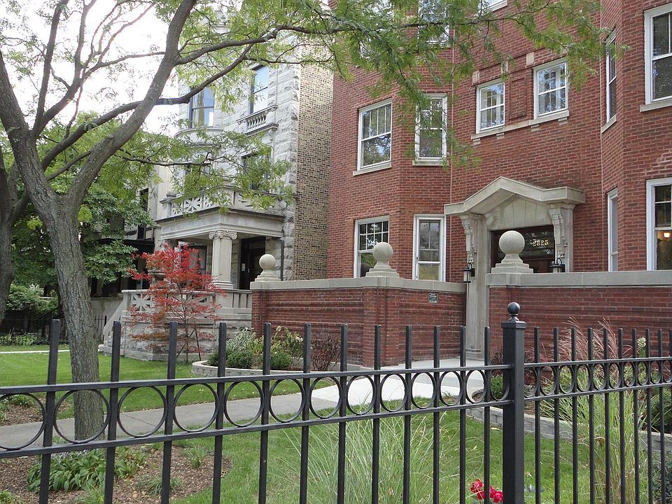 1st image of 2823 W Logan Blvd