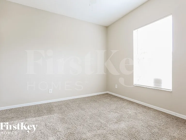 5210 Prime Ter — Photo 11