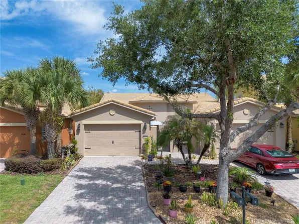 2459 Palm Tree Dr, Poinciana, FL 34759
