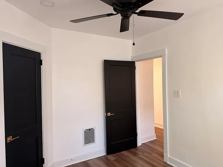 1405 Beechview Ave — Photo 15
