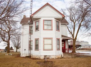 4449 E 7000s Rd, Saint Anne, IL 60964