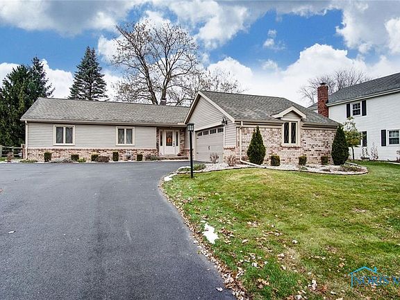 2nd image of 7828 Shaftesbury Dr