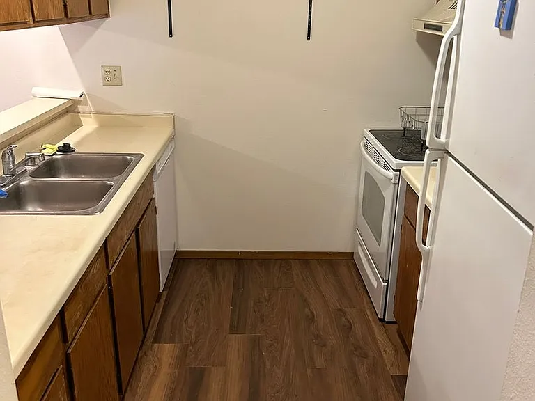 108 Whispering Pines Way — Photo 13