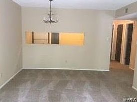 4th image of 444 N Clay Ave APT 1E