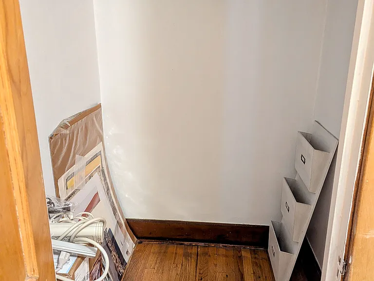 3619 N Claremont Ave #1 — Photo 15