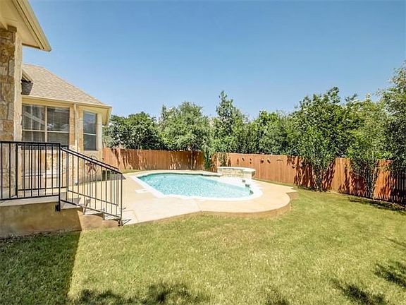 4th image of 8200 Tierra Linda Ln