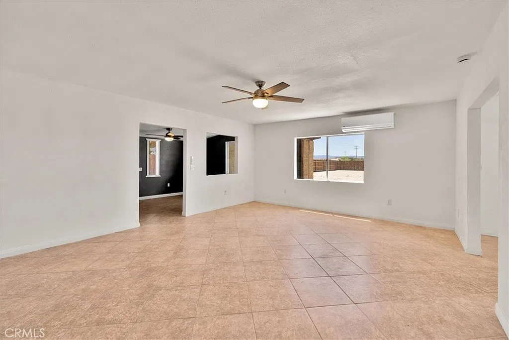 3 bed, 1140 sqft, $1,695 — Photo 2