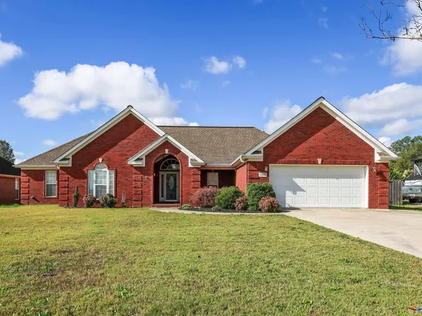 180 Naugher Rd, Huntsville, AL 35811