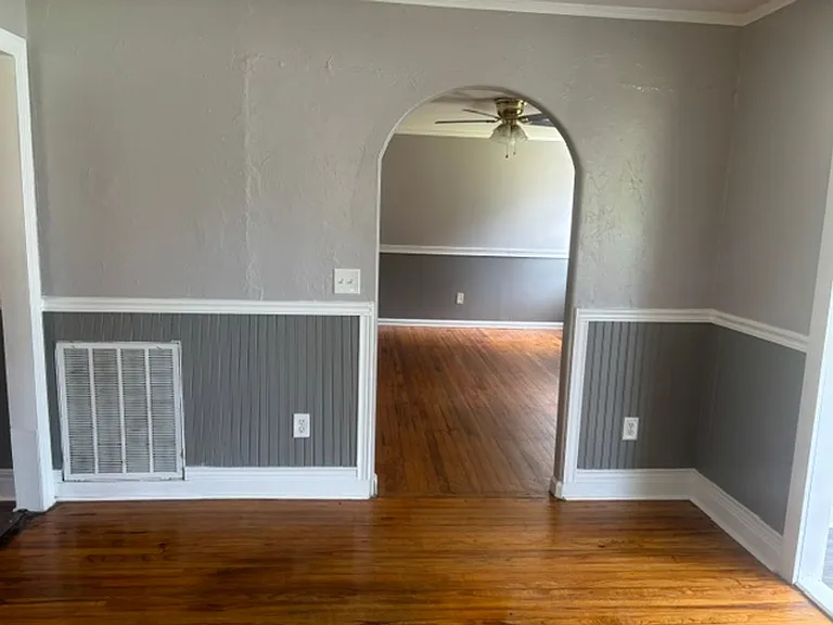 208 Kenneth Blvd — Photo 3