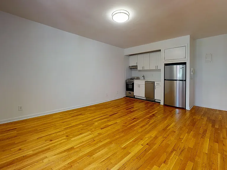 445 E 85th St #4C — Photo 5