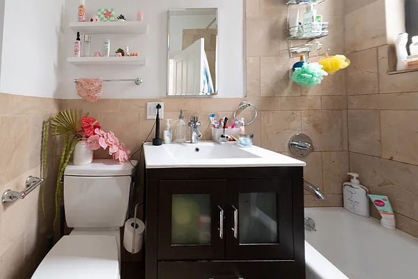 Rented by Corcoran | media 9